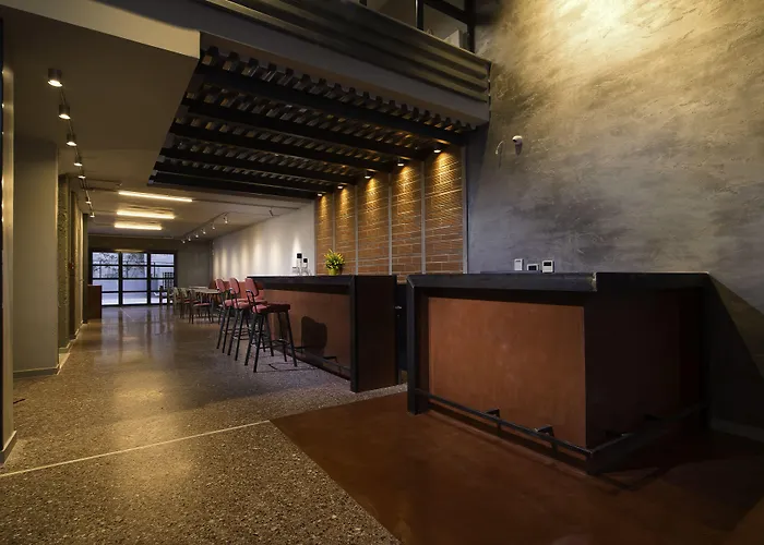 Urban Donkey * Салоники